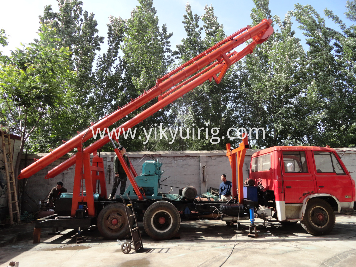 YKRC-W400 reverse circulation drilling rig truck mounted at worksite 2